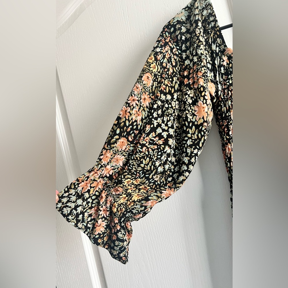 Vici floral dress - Picture 5 of 6